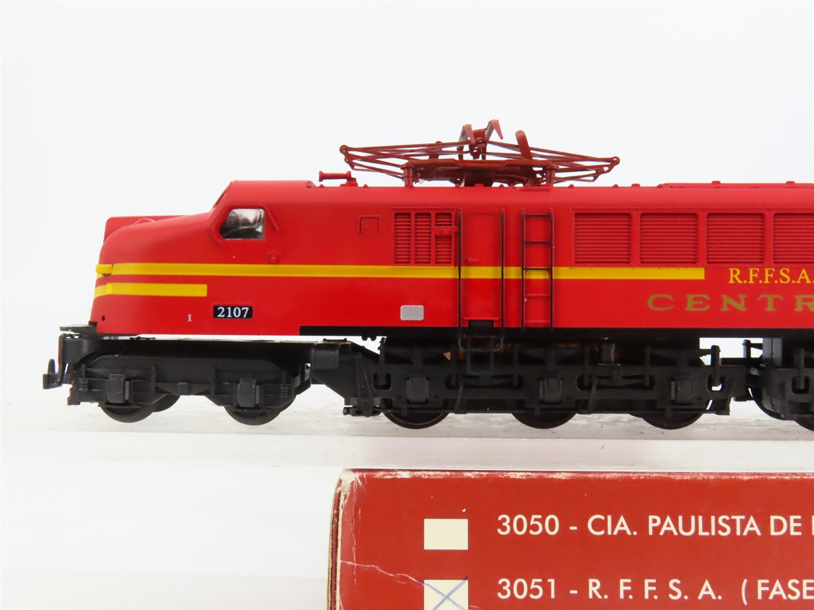 HO Scale Frateschi 3051 RFFSA Central 2-C+2-C Electric Locomotive #2107