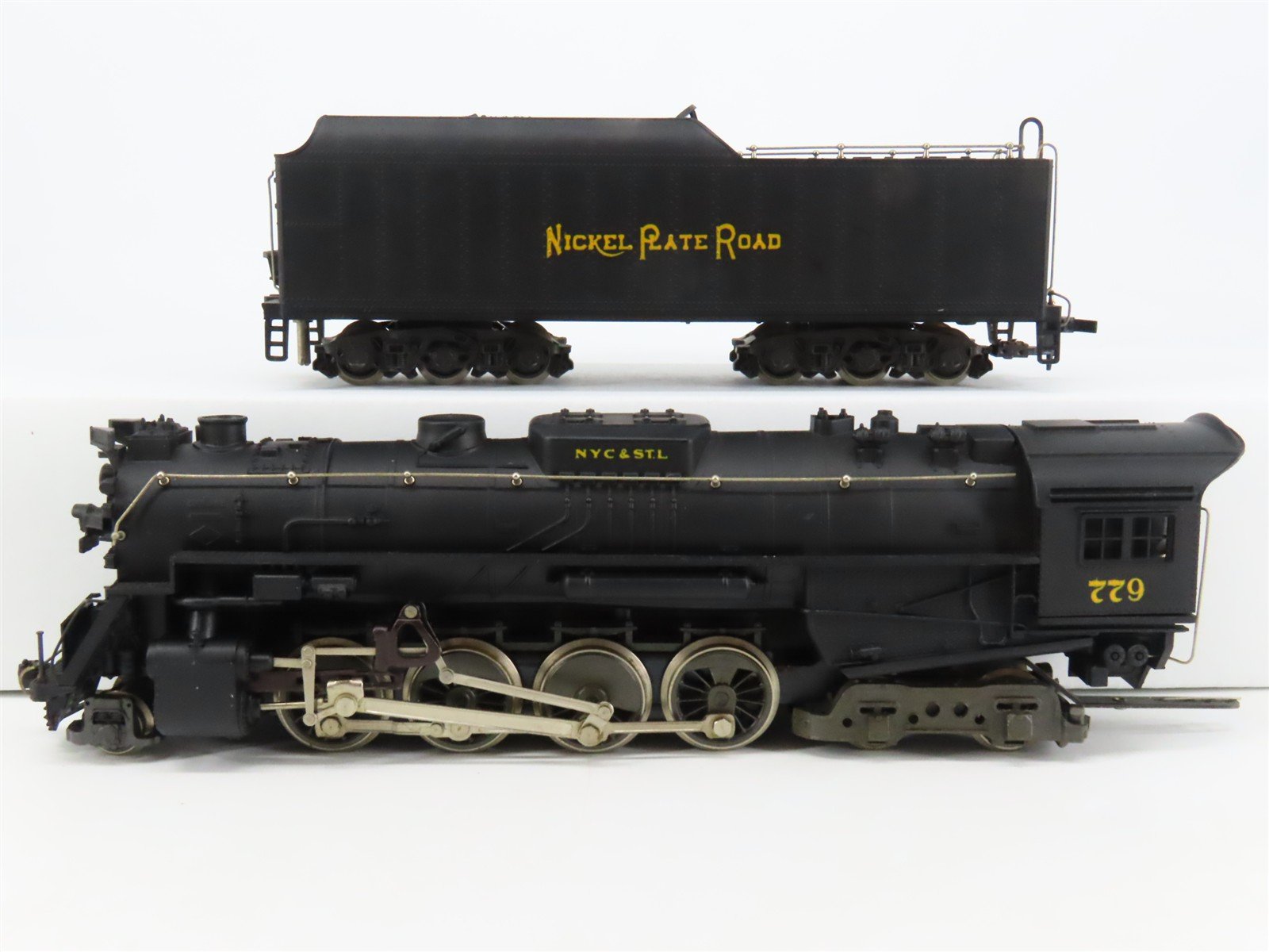HO Scale Rivarossi NKP Nickel Plate Road 2-8-4 Steam Locomotive #779