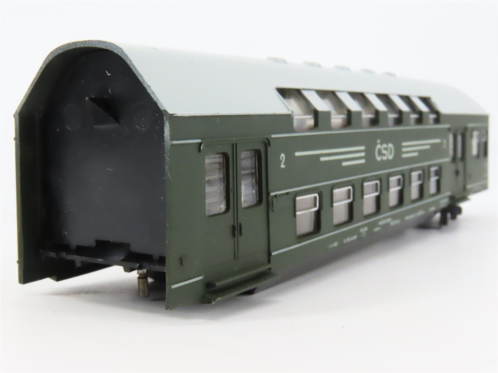 HO Scale Schicht 426 CSD Czechoslovak State Passenger Car #907