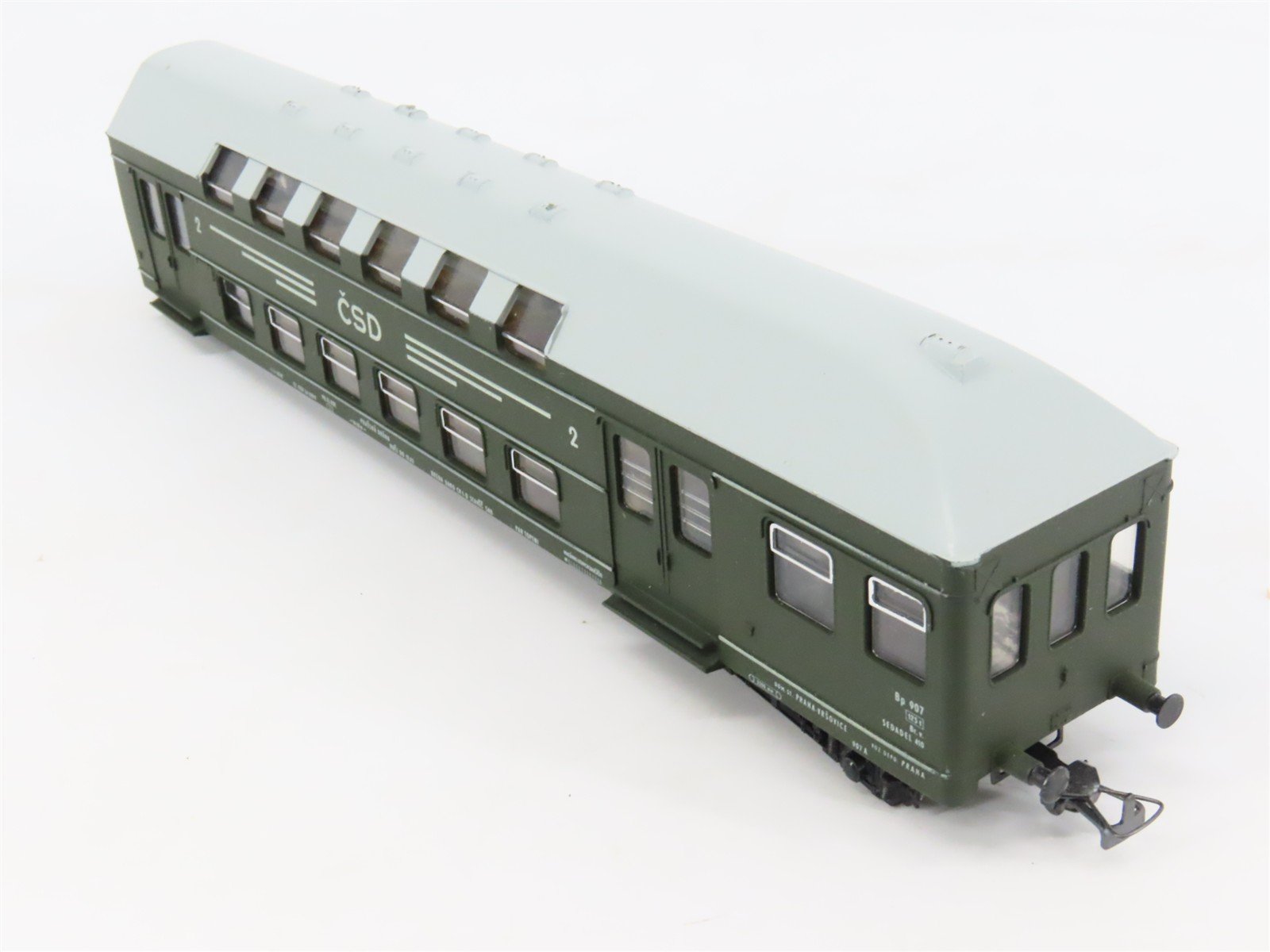 HO Scale Schicht 426 CSD Czechoslovak State Passenger Car #907