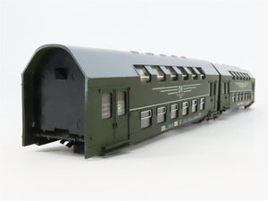 HO Scale Schicht 426/886 DR Deutsche Reichbahn Passenger Car