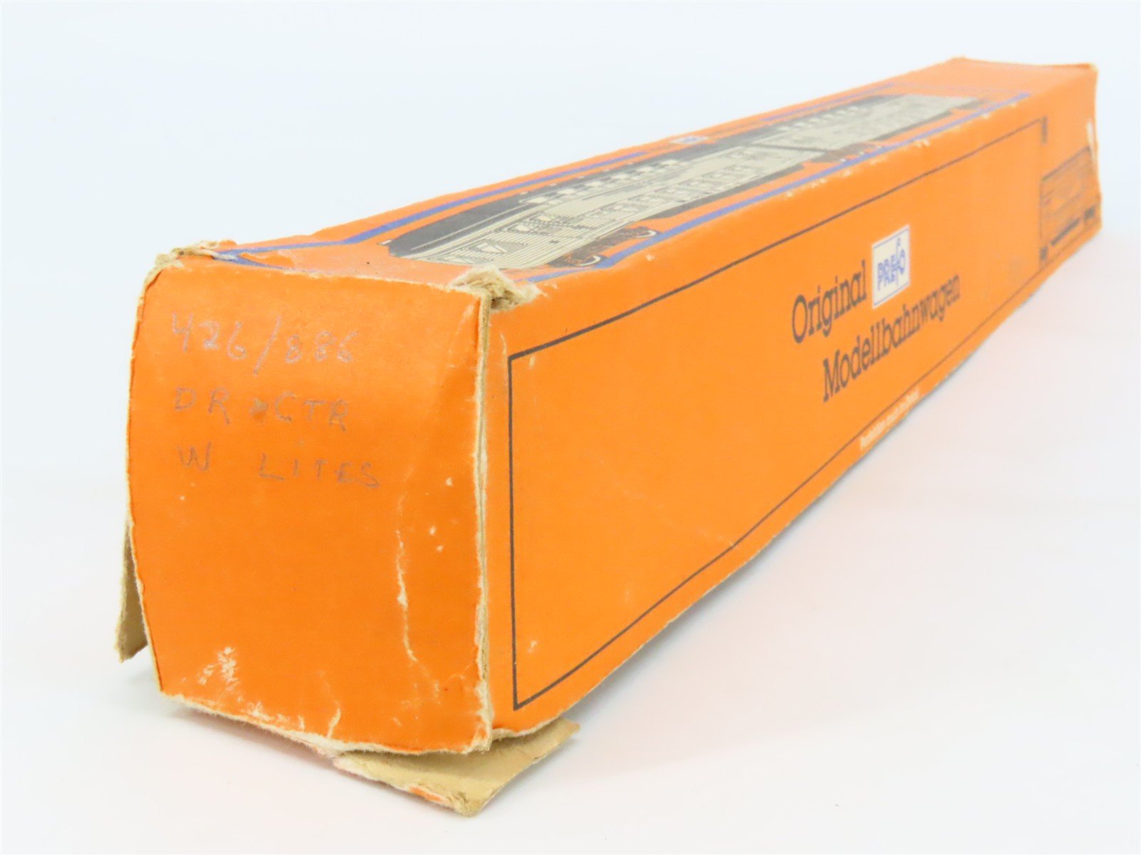HO Scale Schicht 426/886 DR Deutsche Reichbahn Passenger Car