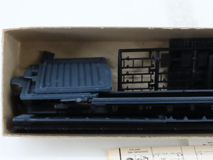O Scale 2-Rail Walthers Kit #5410 Undecorated 50' Waffle Side Box Car