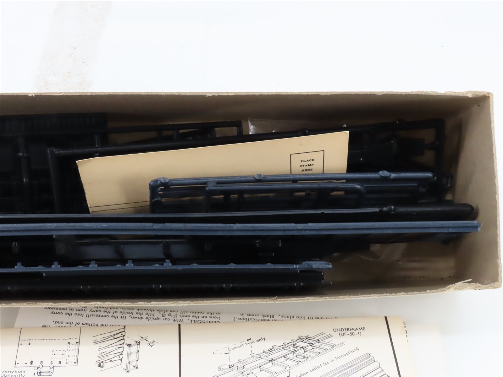 O Scale 2-Rail Walthers Kit #5410 Undecorated 50' Waffle Side Box Car