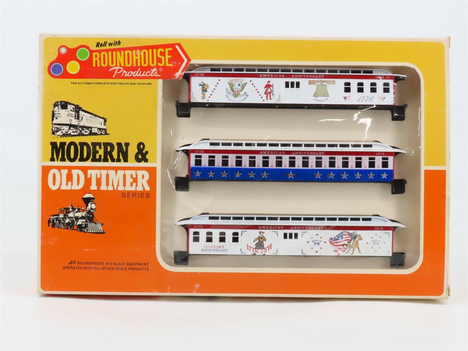HO Scale Roundhouse Kit Bicentennial Passenger Cars 3-Pack