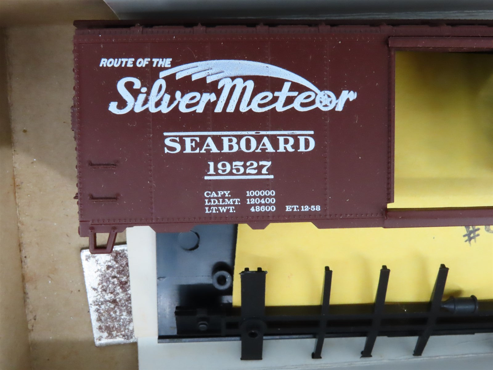 LOT of 4 HO Scale Athearn Bev-Bel Kits SAL Seaboard Air Line 40' Box Cars