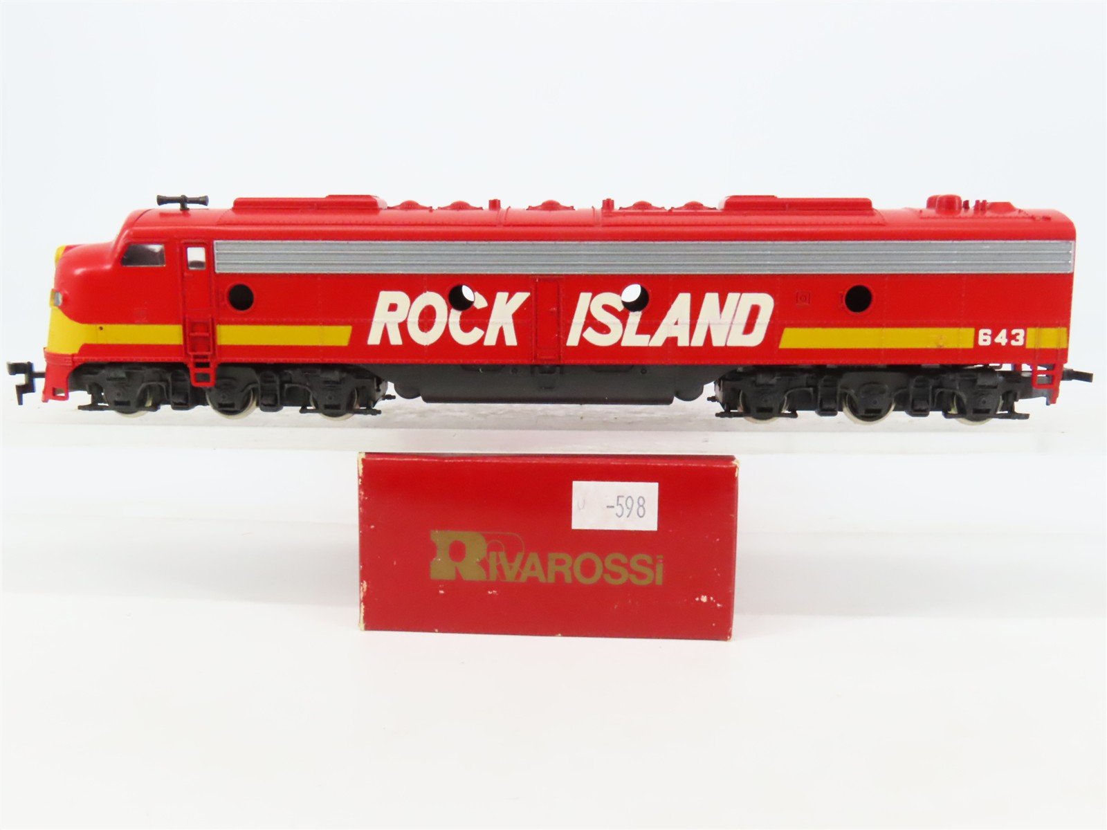 HO Scale Rivarossi RI Rock Island E8/9A Diesel Locomotive #643 UNPOWERED