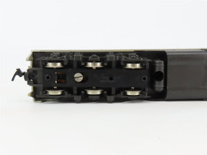 HO Scale Rivarossi Amtrak E8/9A Diesel Locomotive #235 UNPOWERED