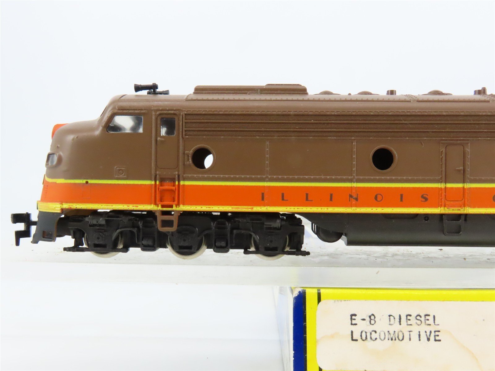 HO Scale Rivarossi IC Illinois Central E8/9A Diesel Locomotive #4035