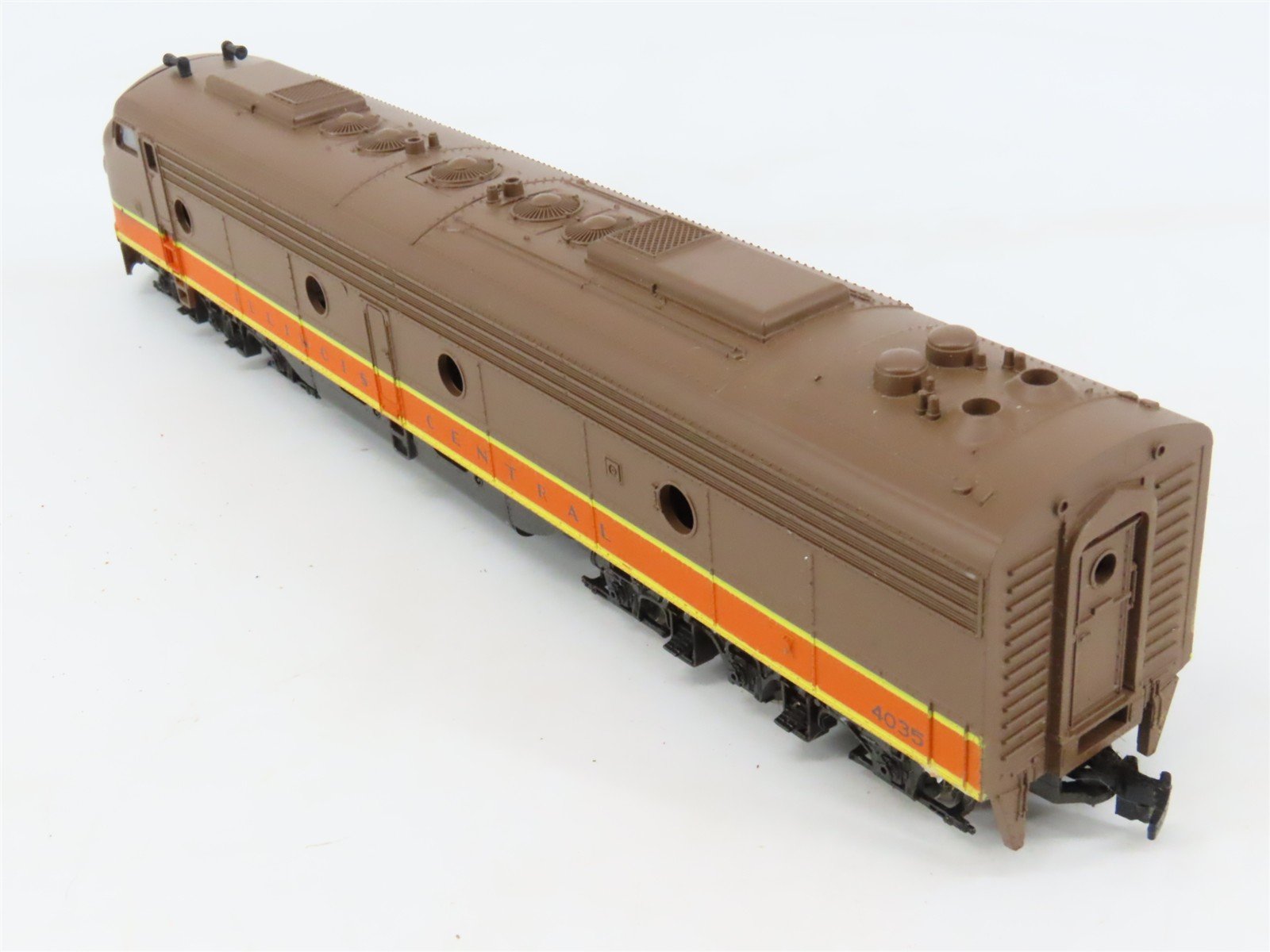 HO Scale Rivarossi IC Illinois Central E8/9A Diesel Locomotive #4035