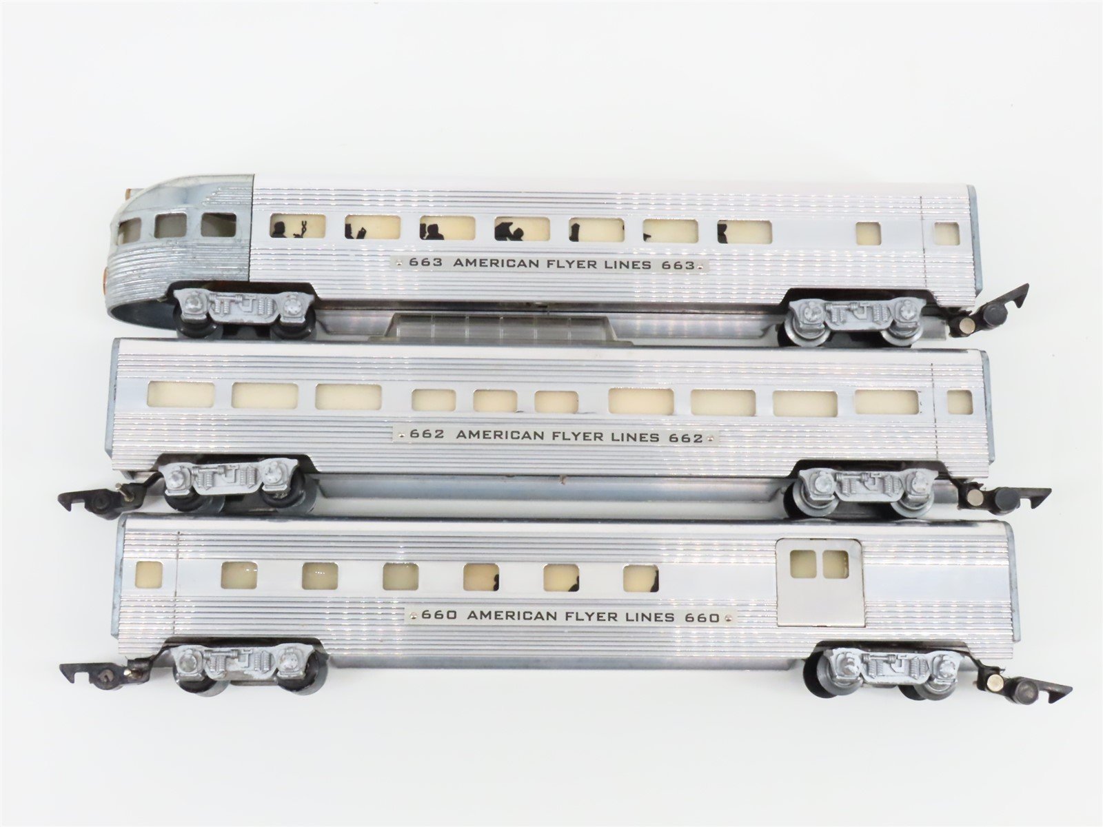 S Scale American Flyer Lines Streamlined Metal Passenger 3-Car Set