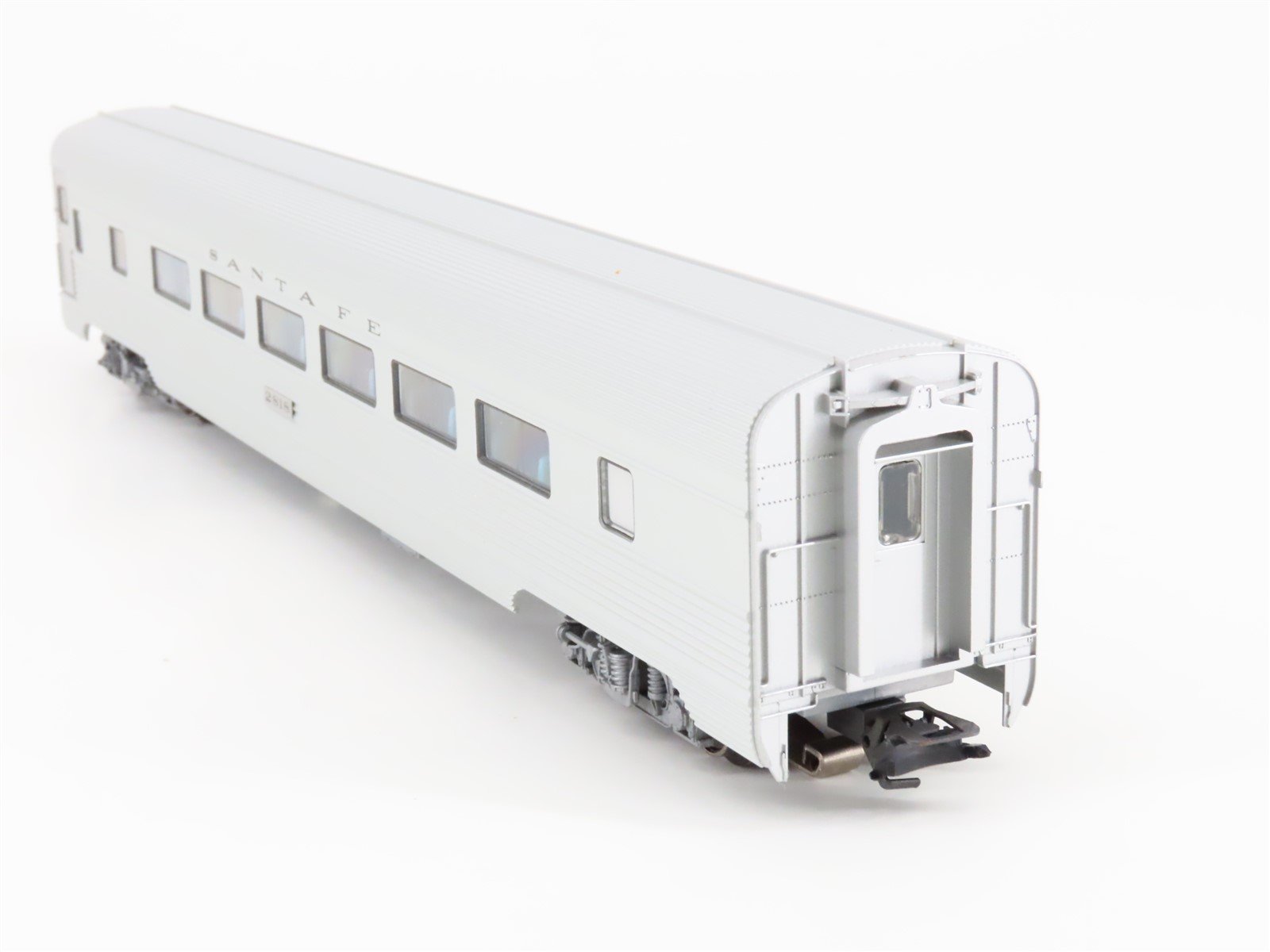 HO Scale 3-Rail AC Marklin ATSF Santa Fe Coach Passenger Car #2818