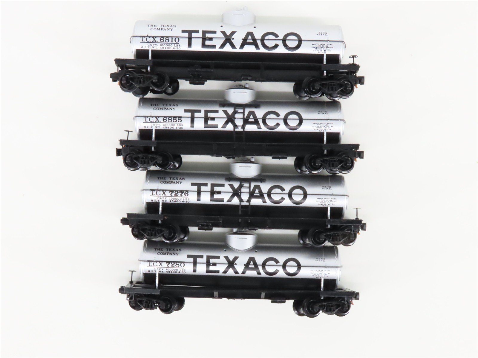 N Scale Micro-Trains MTL 99300008 TCX Texaco 39' Single Dome Tankcar 4-Pack