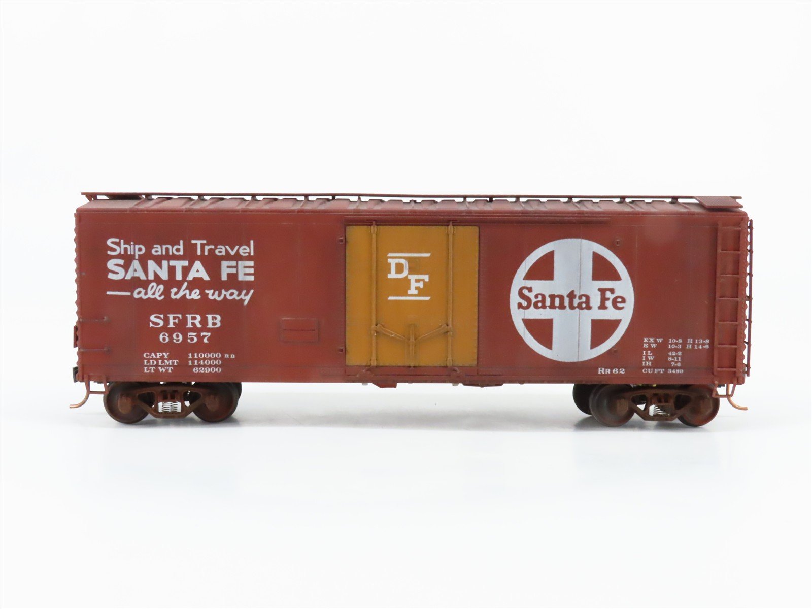 S Scale American Flyer SFRB Santa Fe 40' Boxcar #6957 Weathered