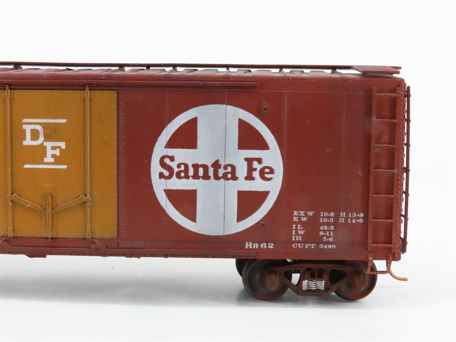S Scale American Flyer SFRB Santa Fe 40' Boxcar #6957 Weathered