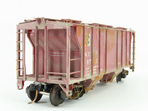 S Scale Showcase ATSF Santa Fe 2-Bay Covered Hopper #87421 Weathered