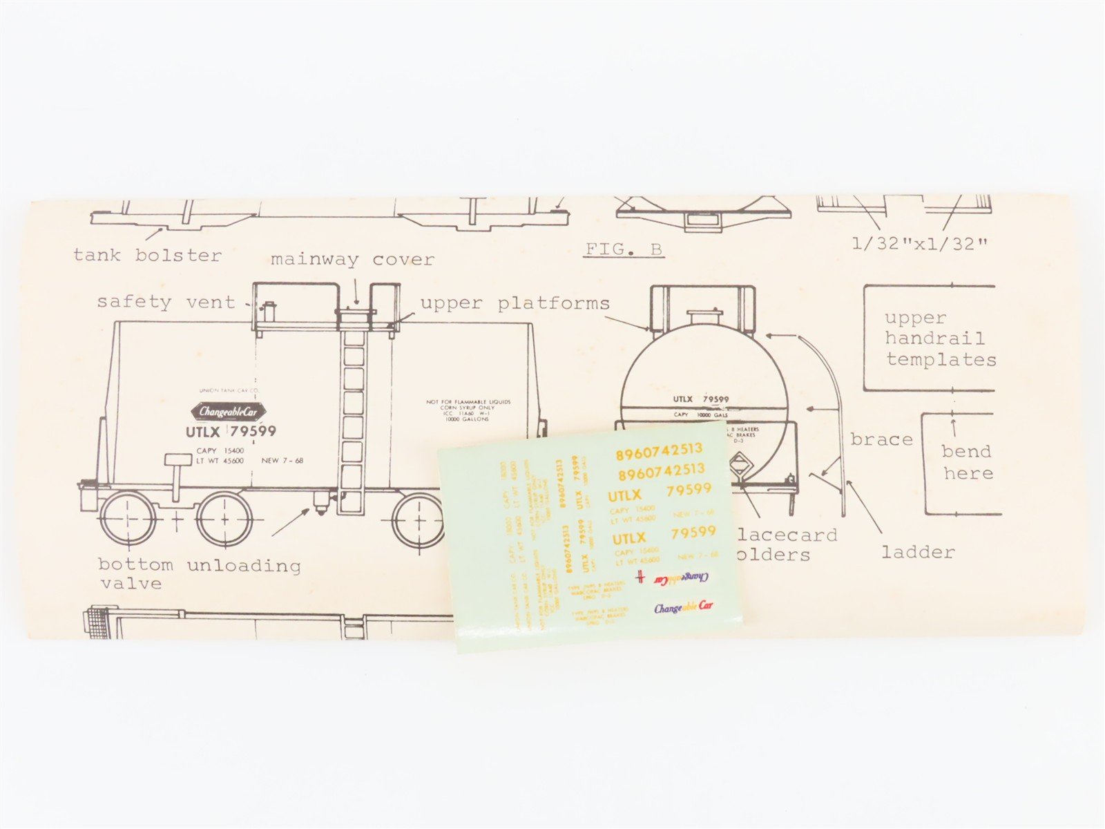 HO Scale Quality Craft U-1 UTLX Leasing 29' Changeable Tankcar Kit