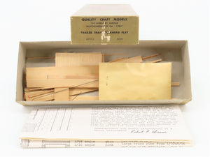 HO Scale Quality Craft F-2 Trailer Train Bulkhead Flatcar Kit