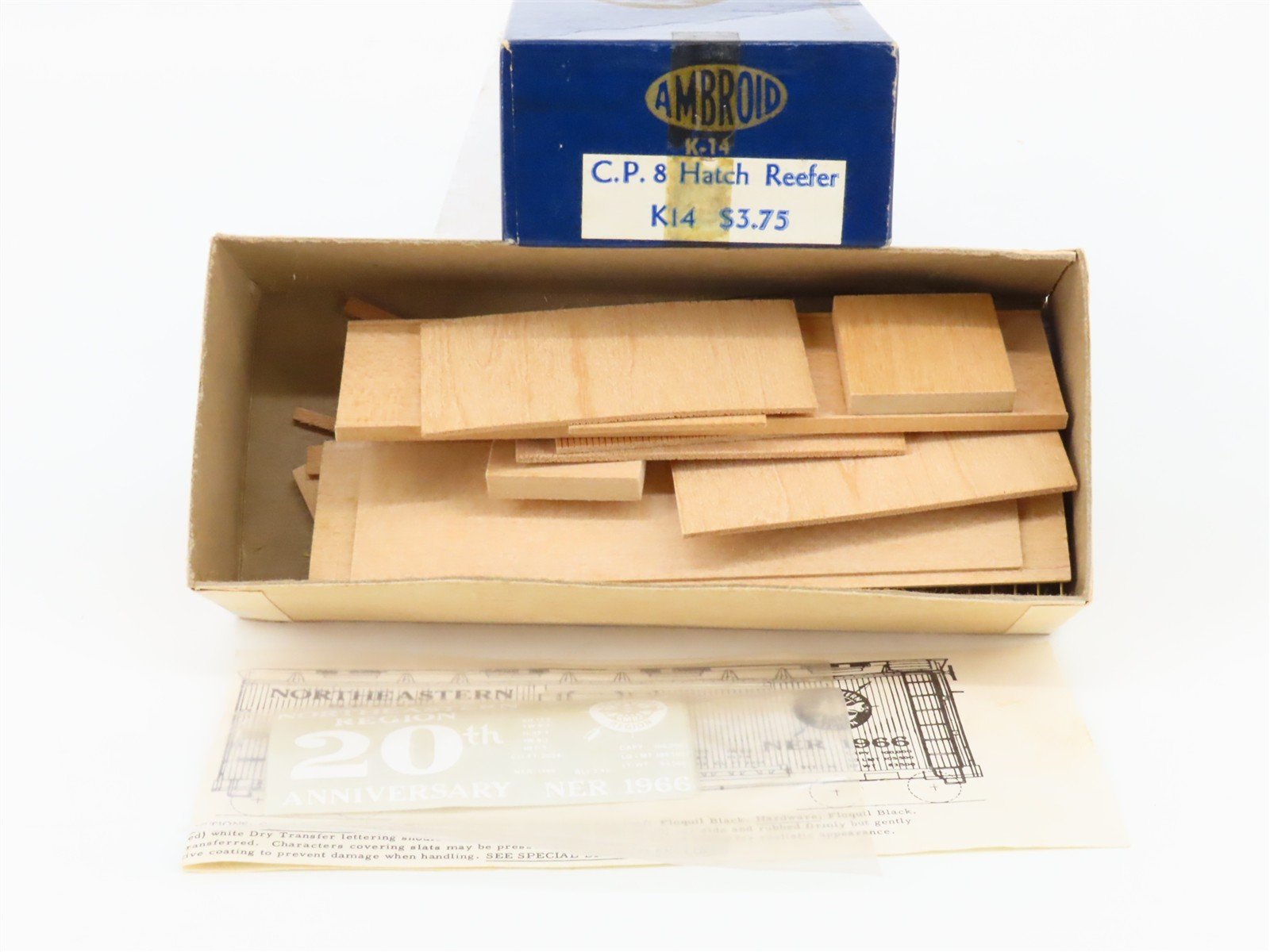 HO Scale Ambroid K14 NER Northeastern CP8 Hatch Reefer Car #1966 Kit