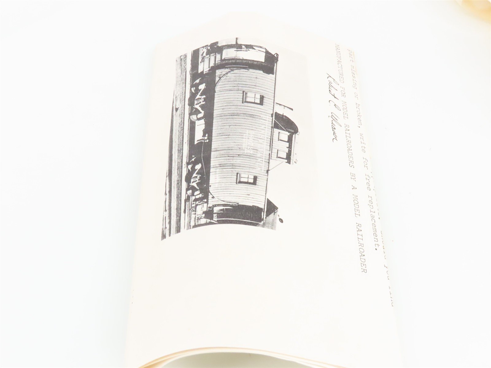 HO Scale Quality Craft 316 PRR Pennsylvania N6B Caboose Kit
