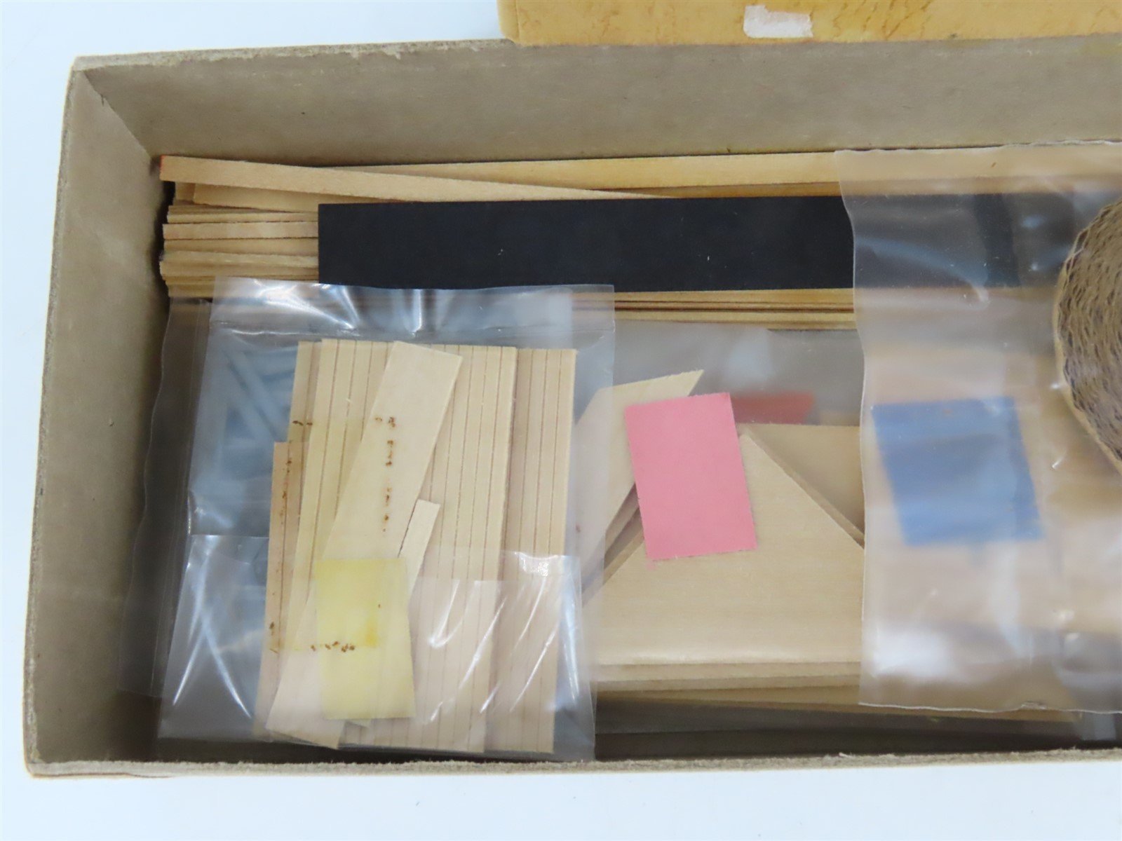 HO 1/87 Scale Quality Craft Craftsman Kit #105 Pennsylvania Interlocking Tower