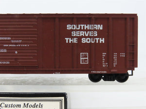 HO Roundhouse/MPS Customs 100012 SOU Southern 50' Box Car #550106 w/ EOT Light