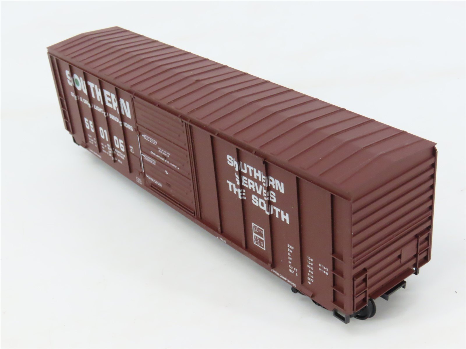 HO Roundhouse/MPS Customs 100012 SOU Southern 50' Box Car #550106 w/ EOT Light