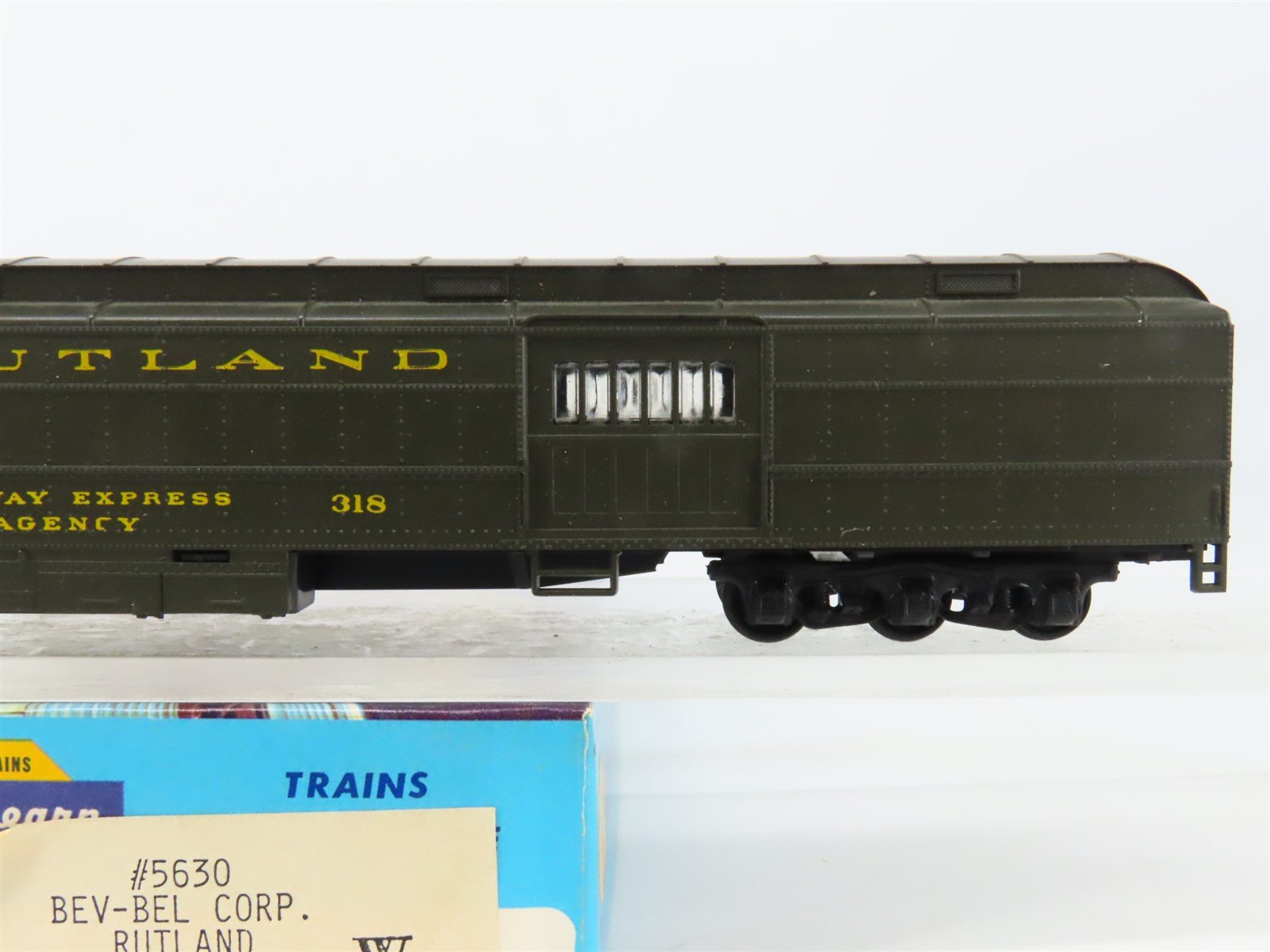 HO Scale Athearn/Bev-Bel 5630 RUT Rutland Baggage Passenger Car #318