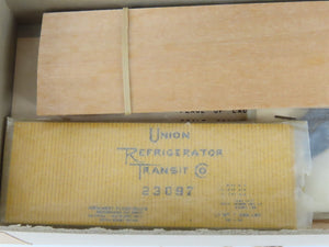 HO Scale Main Line Craftsman Kit URTC Carnation Milk Wood Reefer #23097