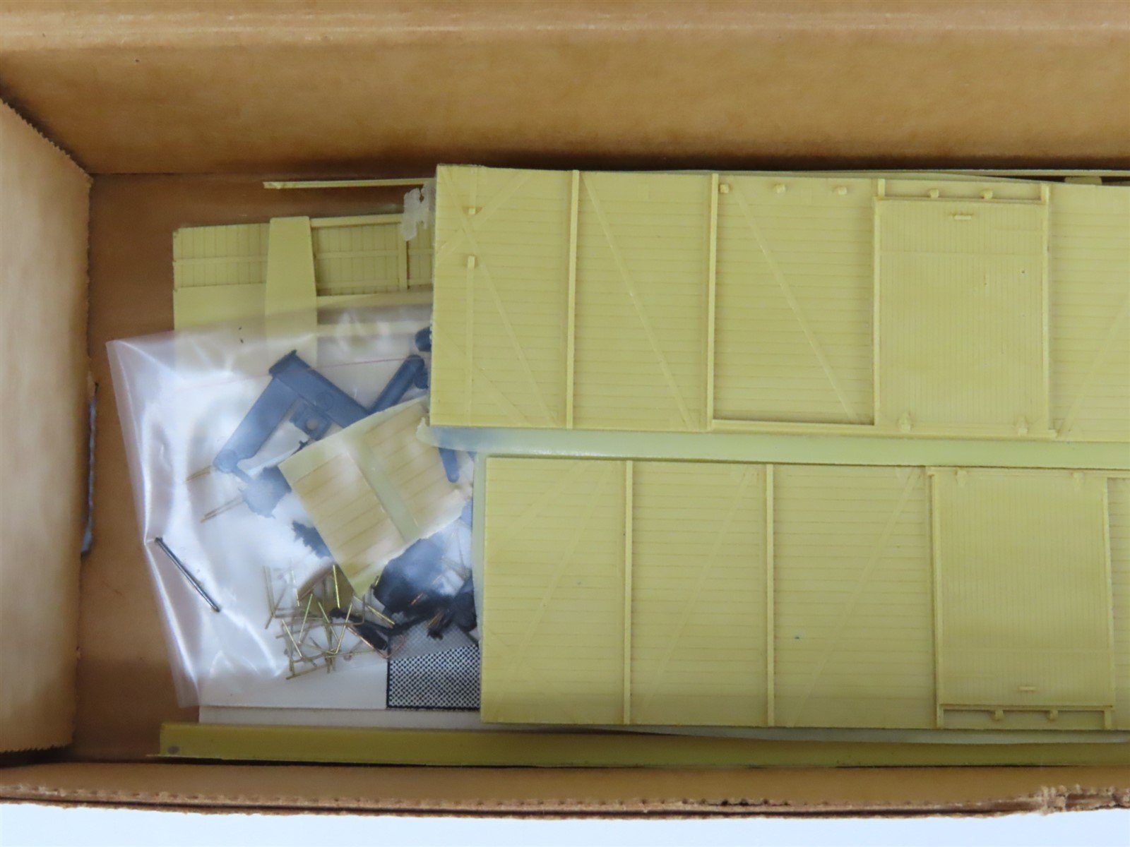 HO Scale Sunshine Models Resin Kit #6.1 Undecorated MWR Mather Box Car