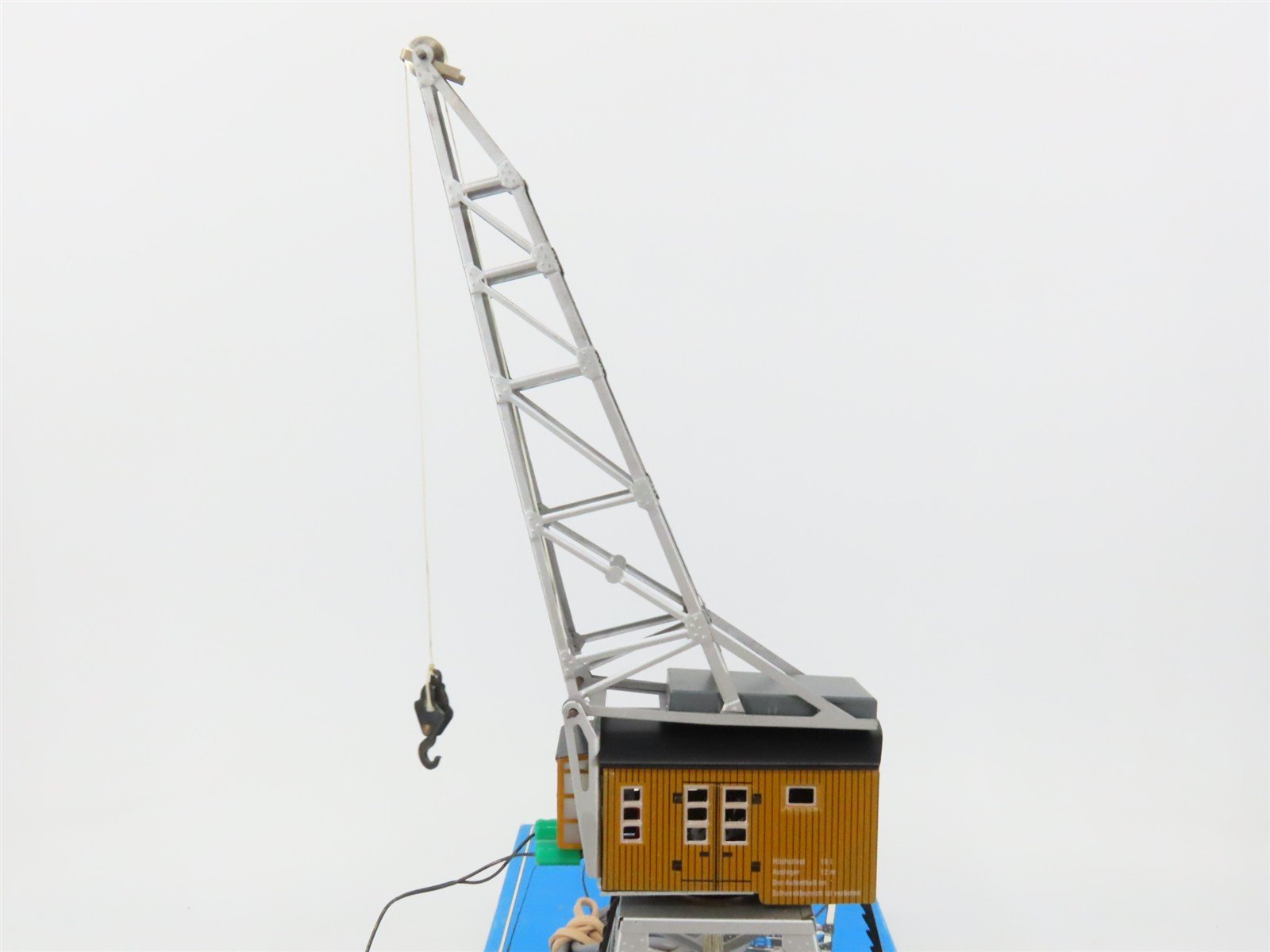 HO Scale Marklin 7051 Remote Rotary Magnet Crane