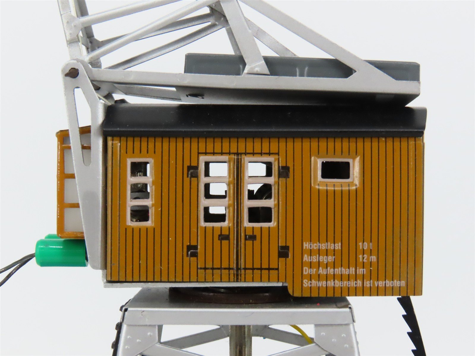 HO Scale Marklin 7051 Remote Rotary Magnet Crane