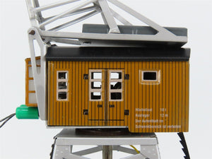 HO Scale Marklin 7051 Remote Rotary Magnet Crane