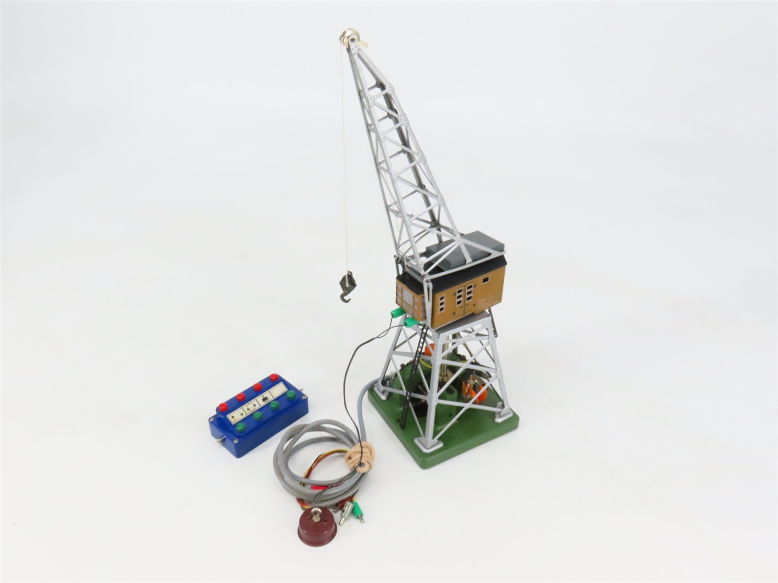HO Scale Marklin 7051 Remote Rotary Magnet Crane