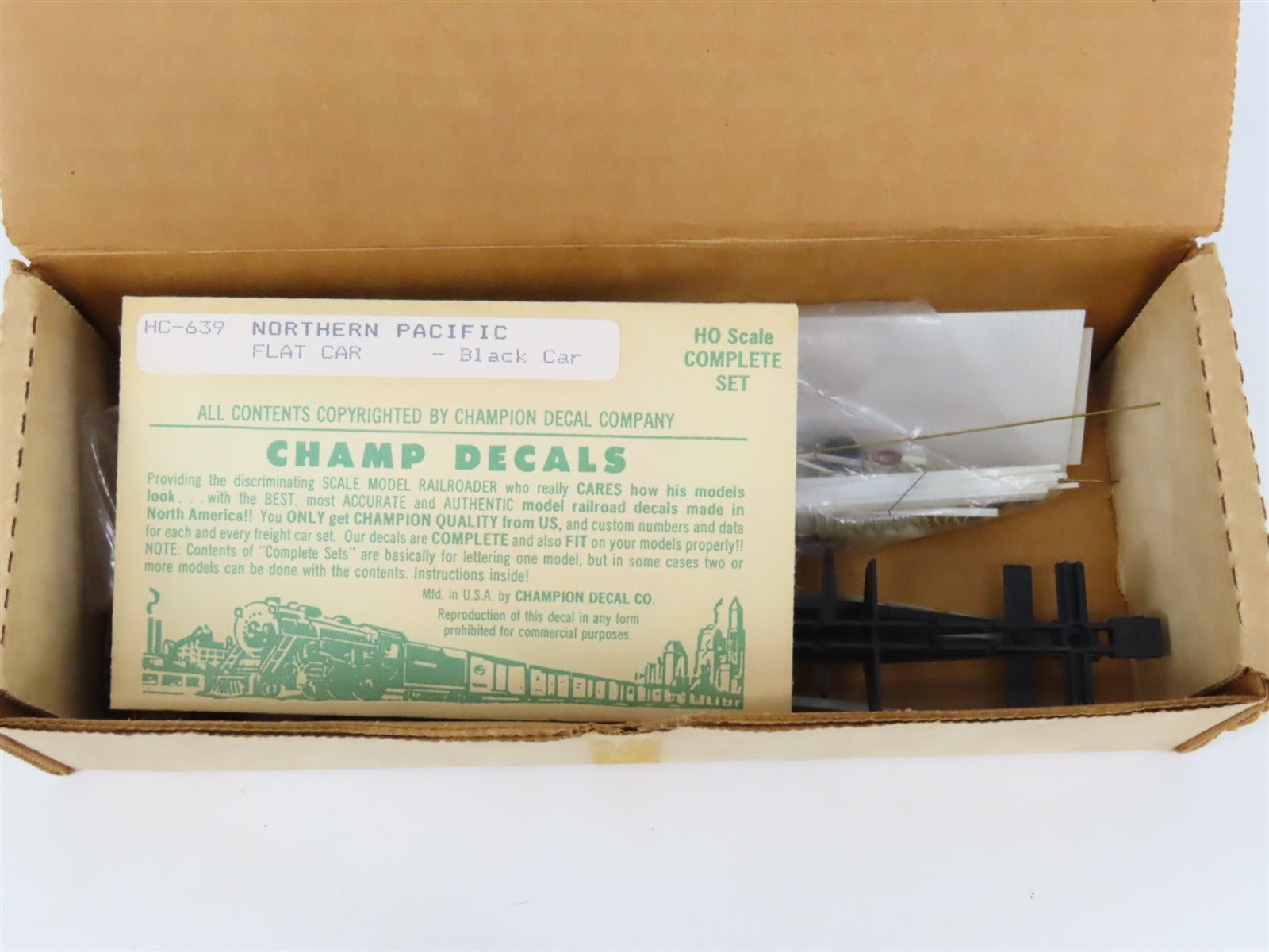 HO West Rail Kit #F-1010 Undecorated NP Northern Pacific AAR 50-Ton Flat Car