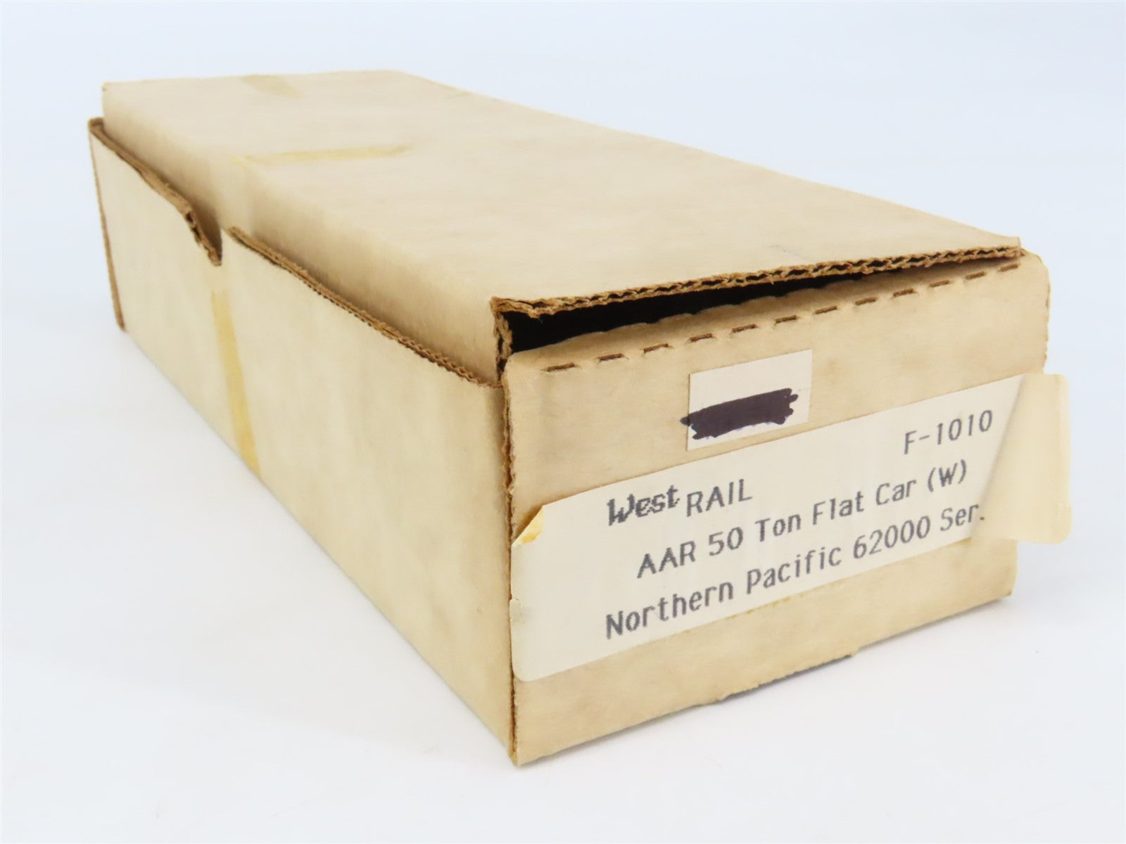 HO West Rail Kit #F-1010 Undecorated NP Northern Pacific AAR 50-Ton Flat Car