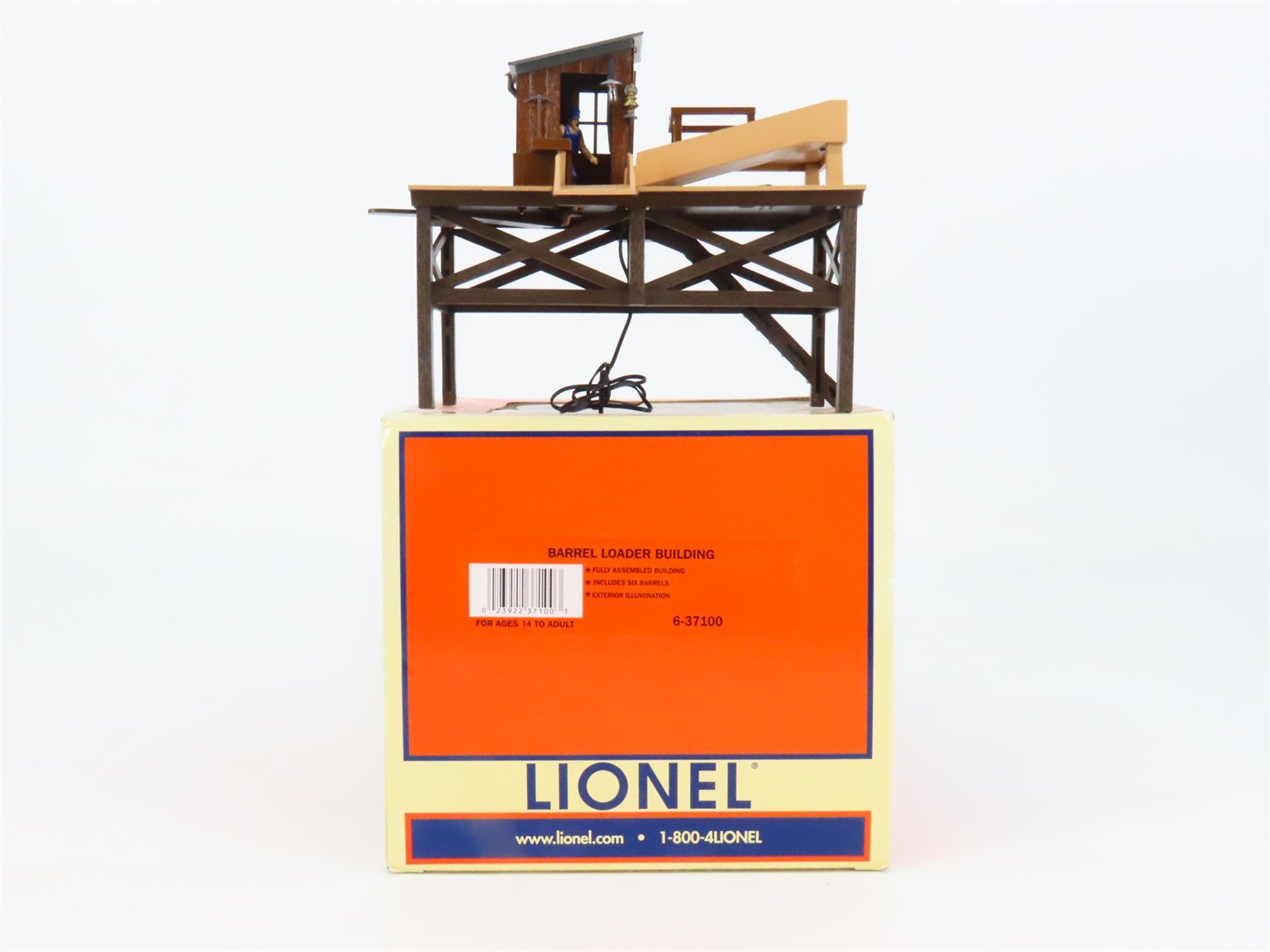 O Scale Lionel 6-37100 Barrel Loader Building