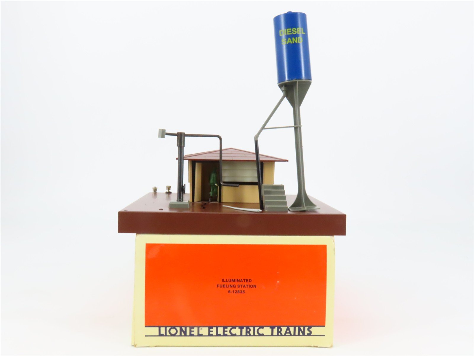 O Scale Lionel 6-12835 Illuminated Fueling Station