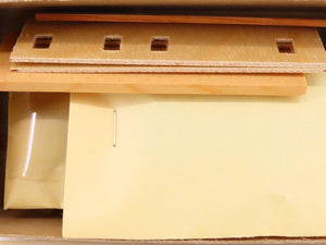 HO Scale Silver Streak Kit R002-345 Undecorated Way Station Caboose Structure