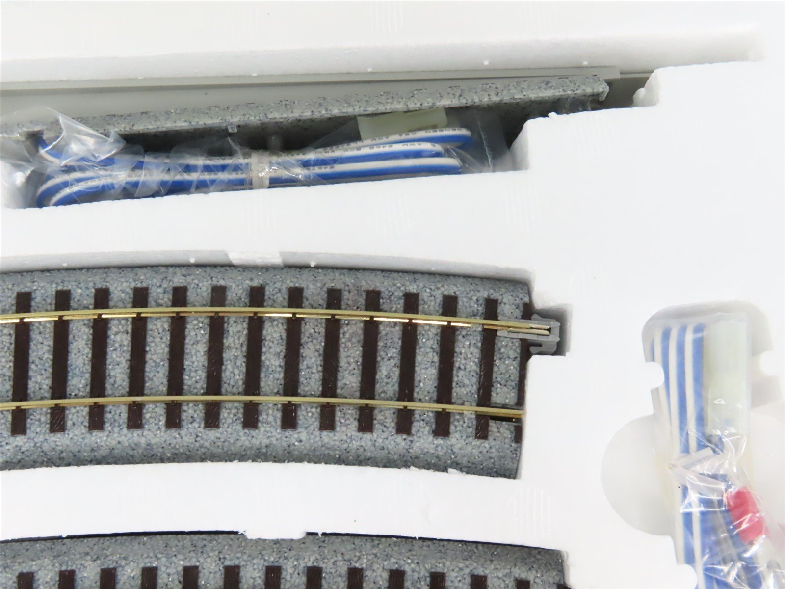 HO Scale Kato 3-102 Unitrack Standard Track Set
