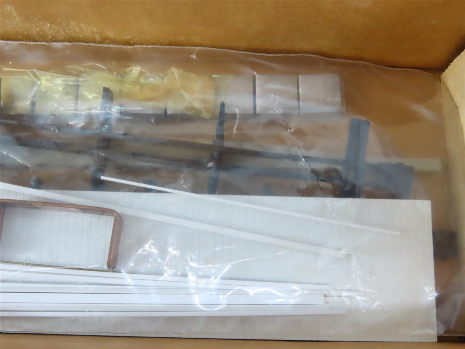 HO West Rail Kit #F-1021 Undecorated UP Union Pacific F50-11 AAR 50-Ton Flat Car