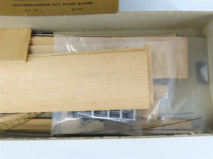 HO Quality Craft Craftsman Kit #W-1 Undecorated Weyerhaueser All Door Box Car