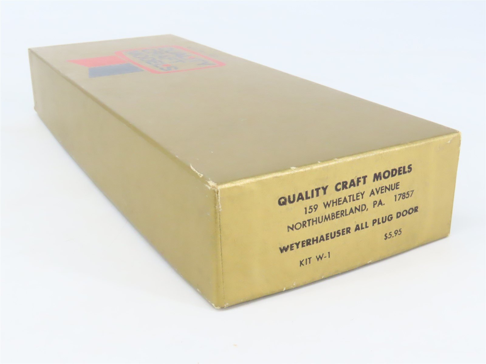 HO Quality Craft Craftsman Kit #W-1 Undecorated Weyerhaueser All Door Box Car