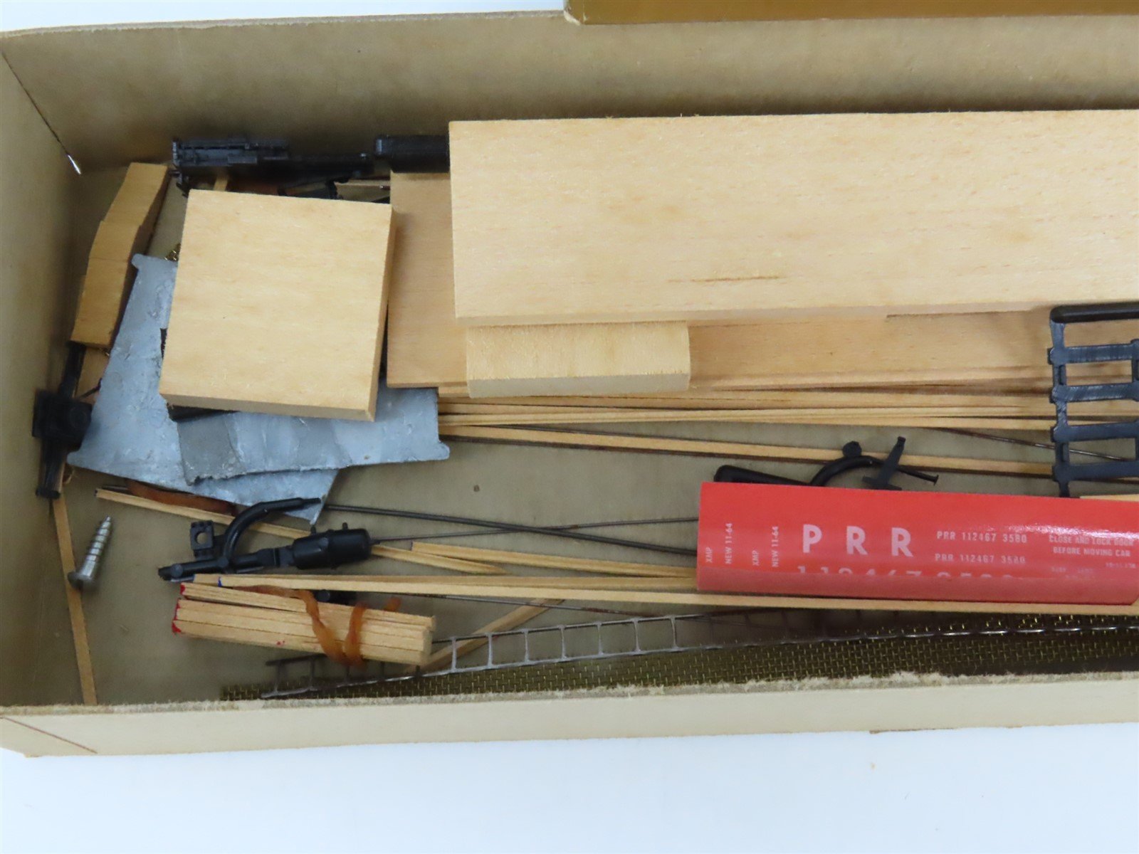 HO Scale Quality Craft Craftsman Kit #P-1 Undecorated PRR 50' Cushioned Box Car