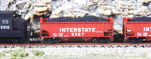 Z Scale FULL THROTTLE FT3603 INT Interstate 33' Peak-End Hoppers w/Load - Set #1