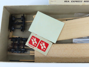 HO Scale Ambroid Craftsman Kit Undecorated REA Express Reefer