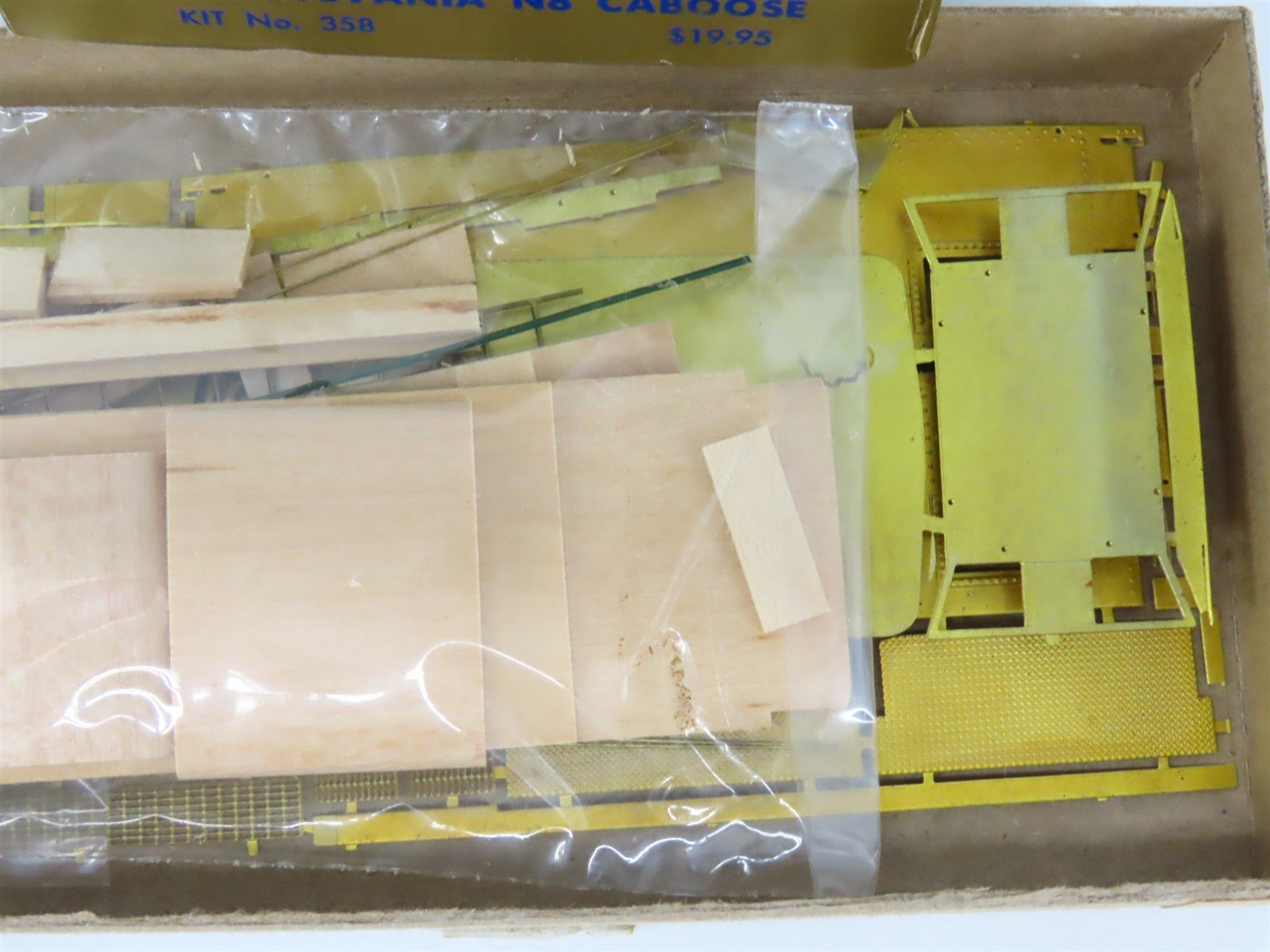 HO Scale Quality Craft BRASS Kit #358 Undecorated PRR N8 Center Cupola Caboose