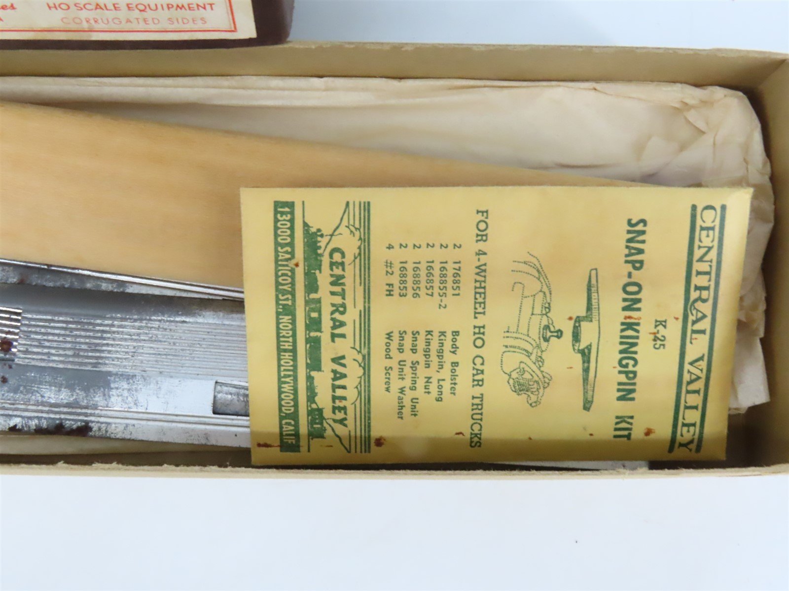 HO Scale Wright MHP Kit #WE-50005-C Undecorated SP Daylight 79' Tavern Passenger