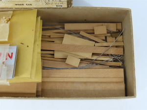 HO Scale Main Line Craftsman Kit SOU Southern 2-Bay Covered Hopper #4003