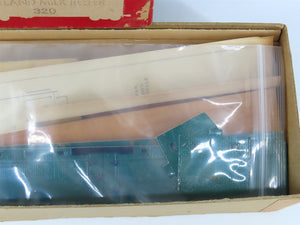 HO Scale Laconia Craftsman Kit RUT Rutland 50' Wooden Milk Reefer #320